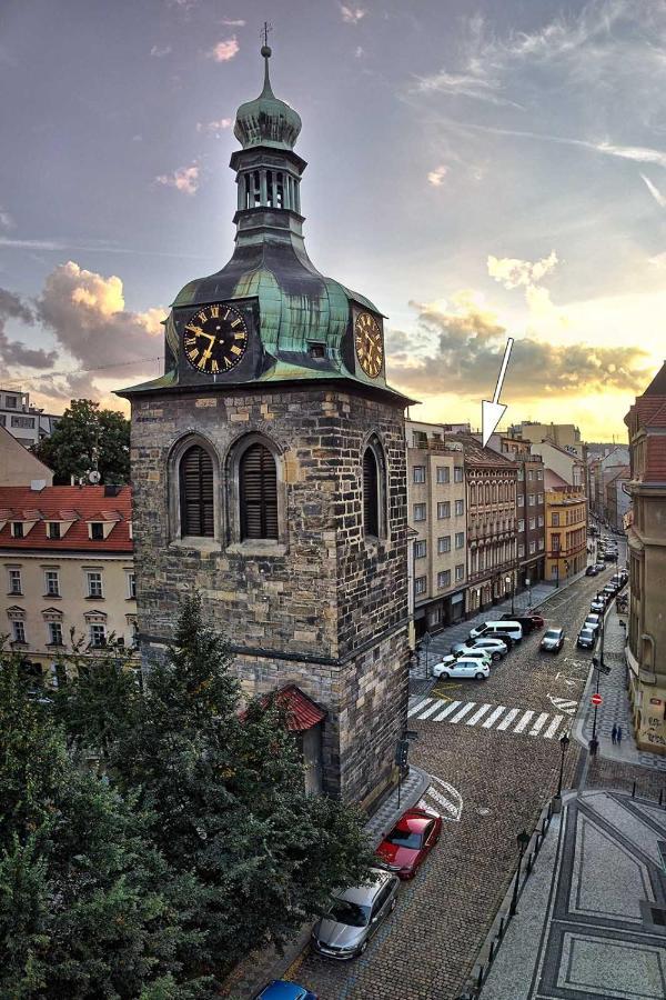 Peter'S Tower Apartments Prága Kültér fotó